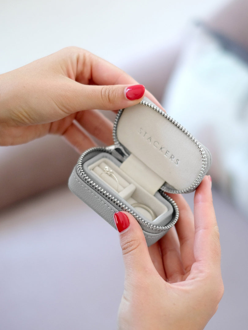 Stackers - Pebble Grey Petite Zipped Travel Jewellery Box