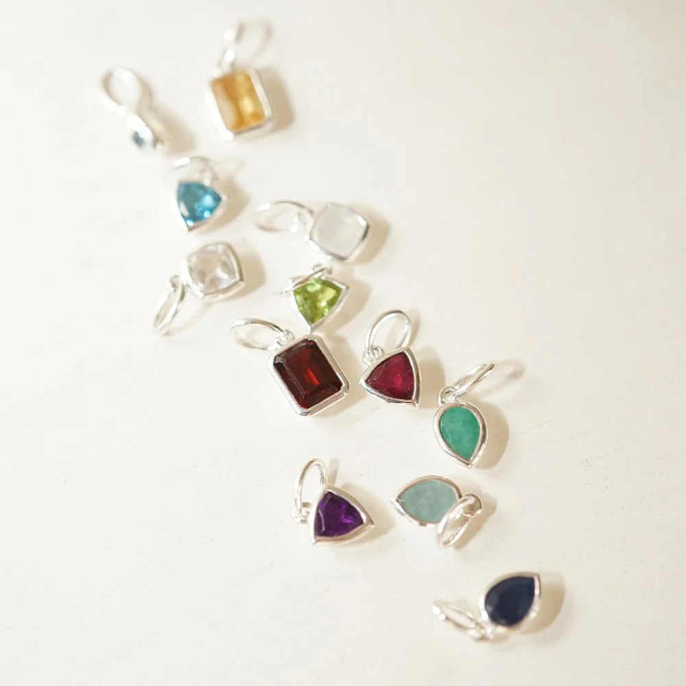Daisy London - Birthstone Necklace - Blue Topaz December - Silver
