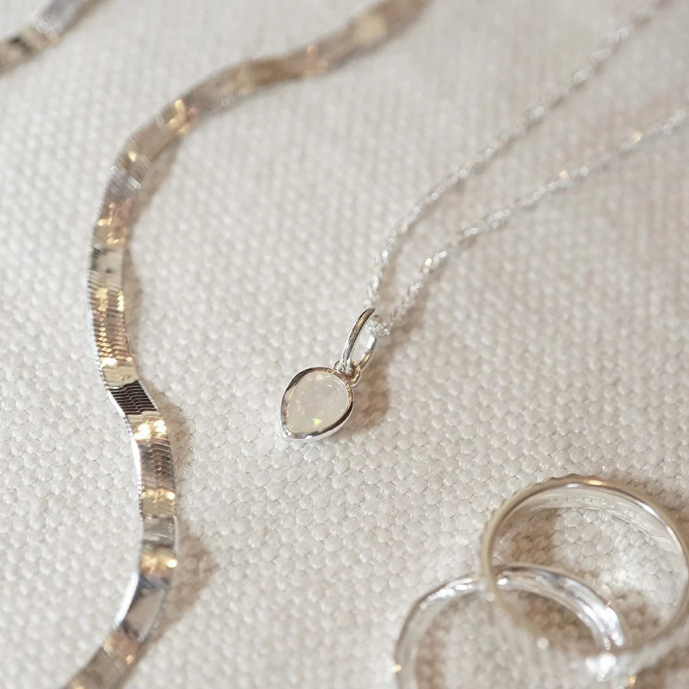 Daisy London - Birthstone Necklace - Opal October - Silver