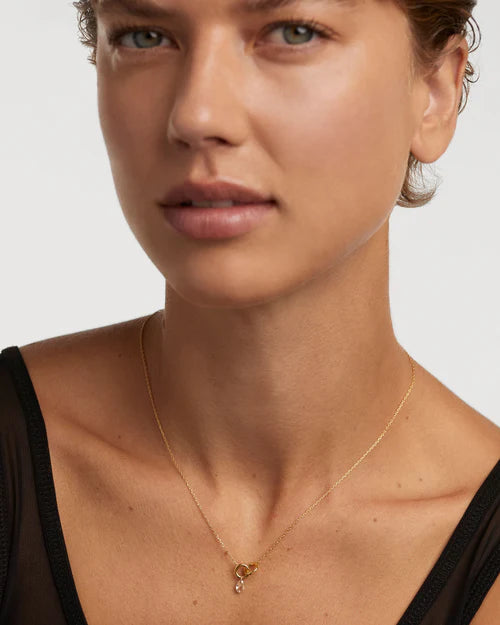 PDPAOLA - Peach Lily Necklace - Gold