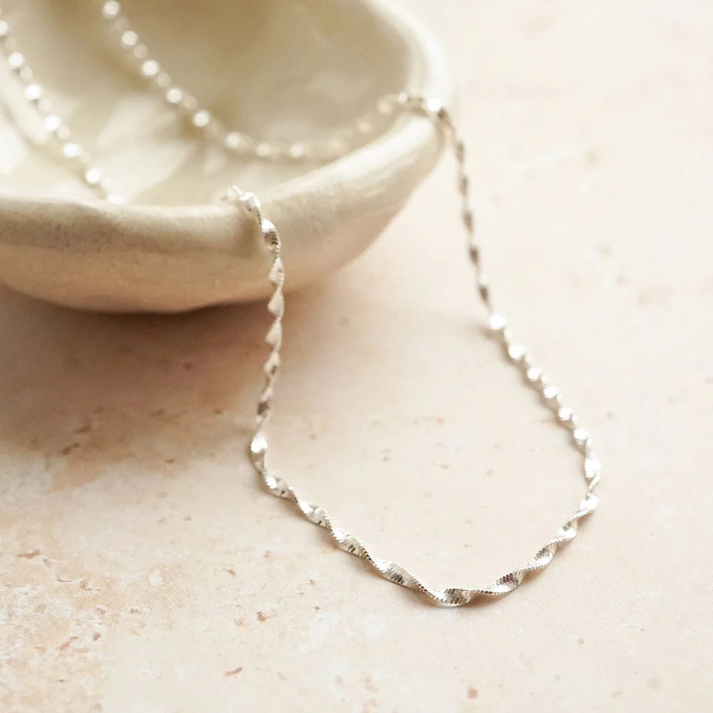Daisy London - Helix Twisted Chain Necklace - Silver