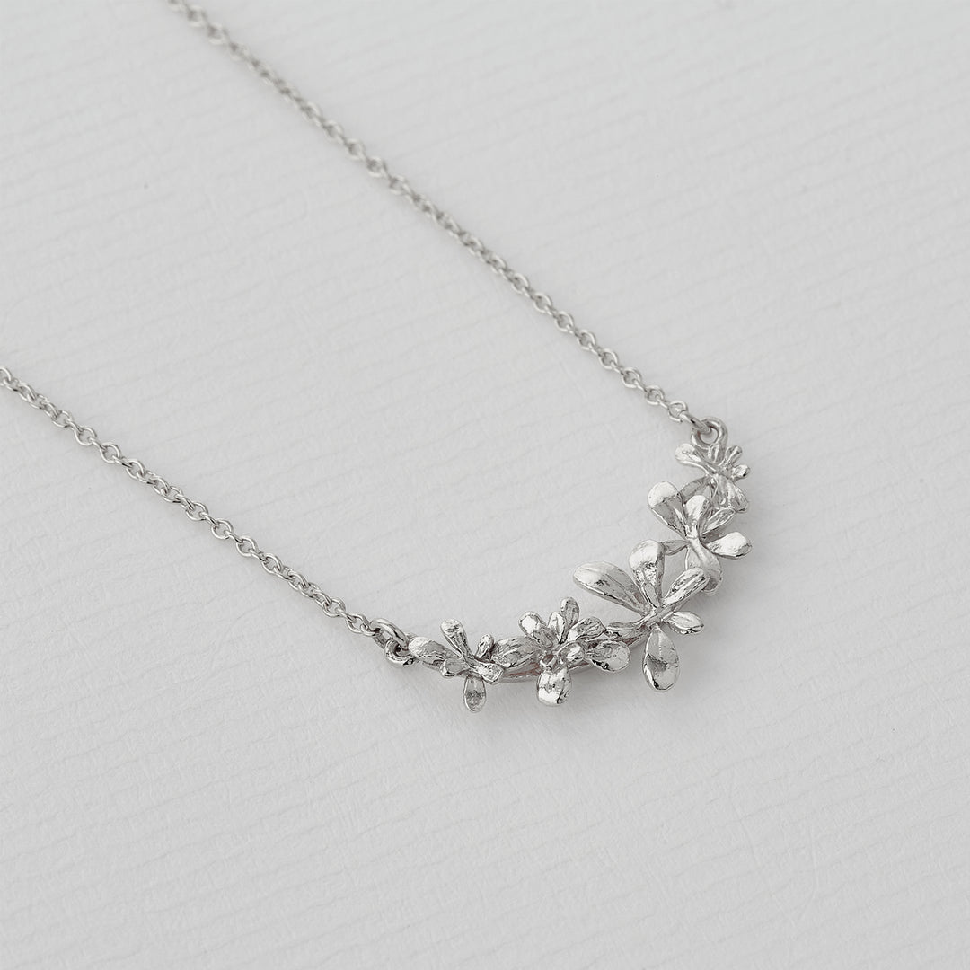 Alex Monroe - Sprouting Rosette In-Line Necklace - Silver