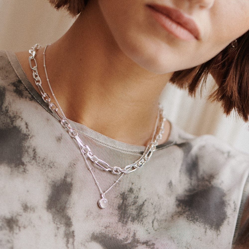 Daisy London - Rose Quartz Healing Stone Necklace - Silver