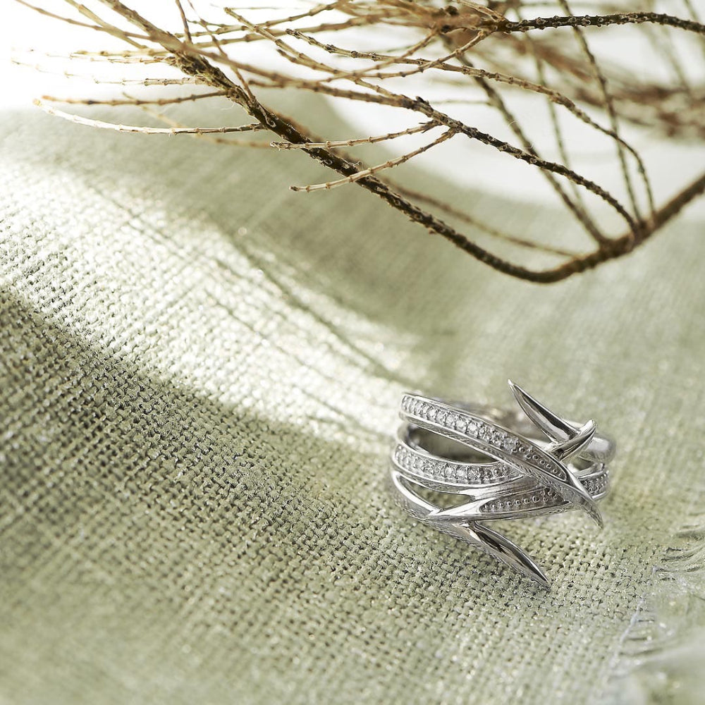 Kit Heath - Entwine Helix Wrap Pavé Ring - Silver
