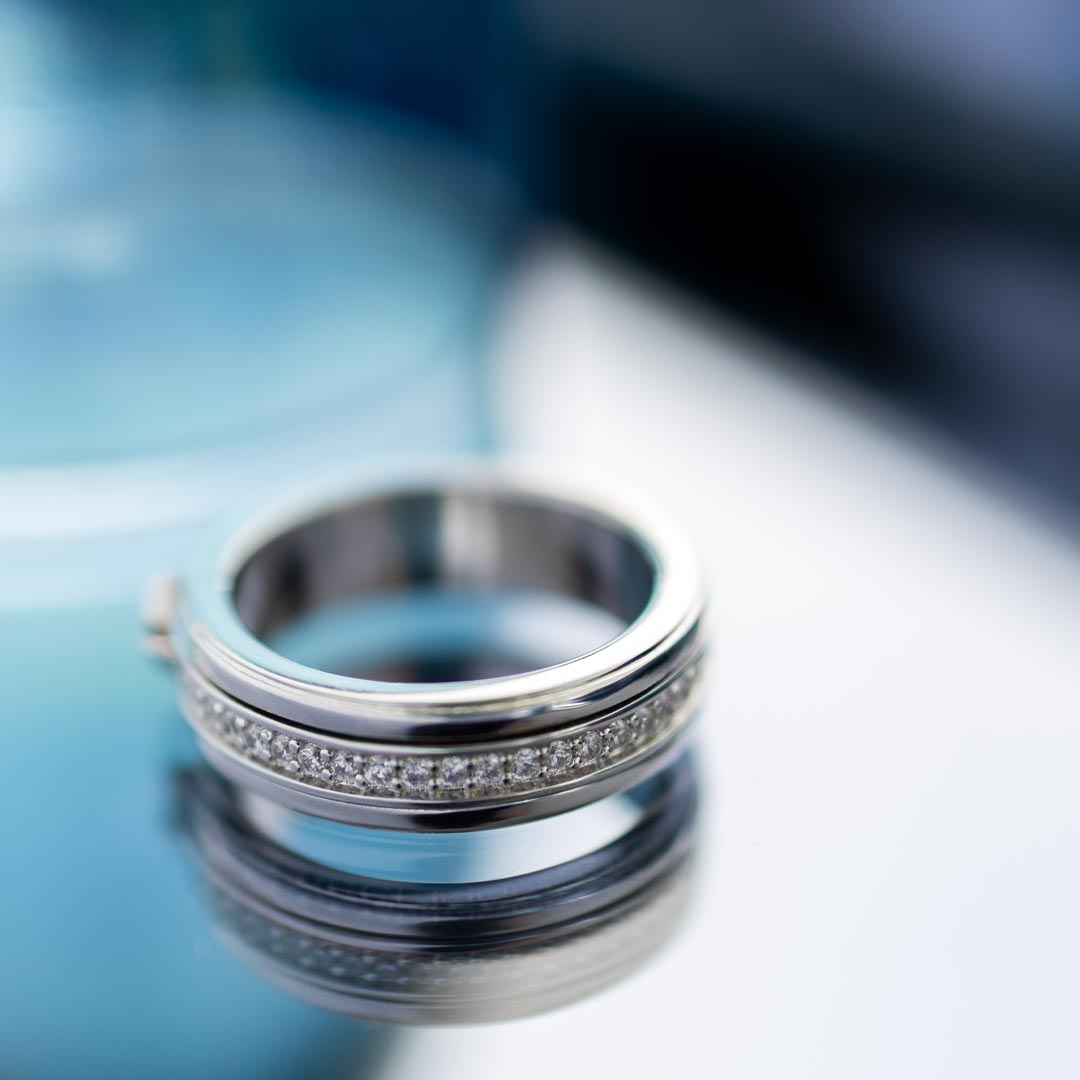 Kit Heath - Céleste Astoria Starburst Pavé Spinner Ring - Silver