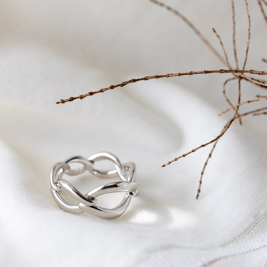 Kit Heath - Entwine Twine Link Ring - Silver