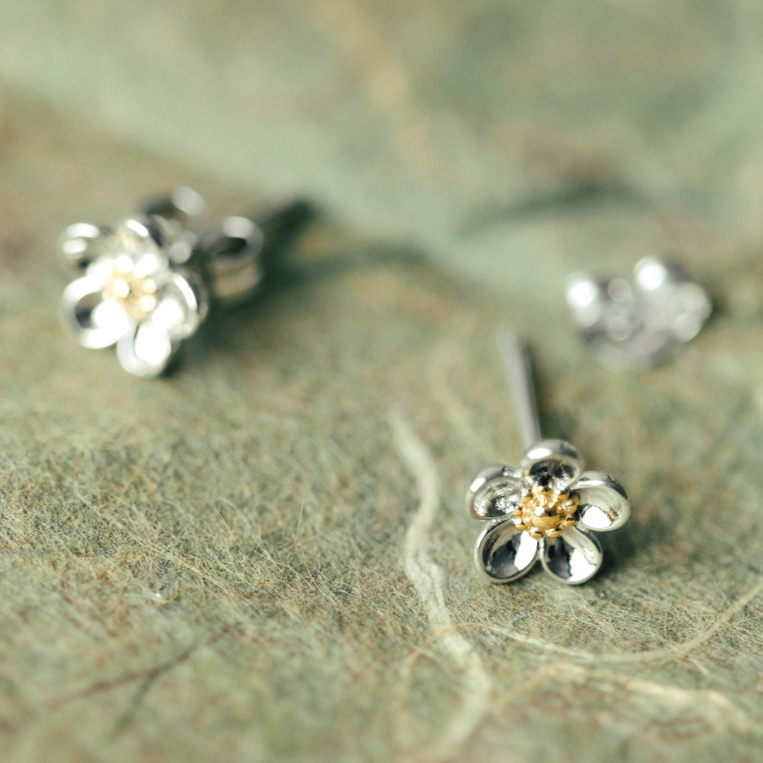 Kit Heath - Blossom Wood Rose Stud Earrings - Silver