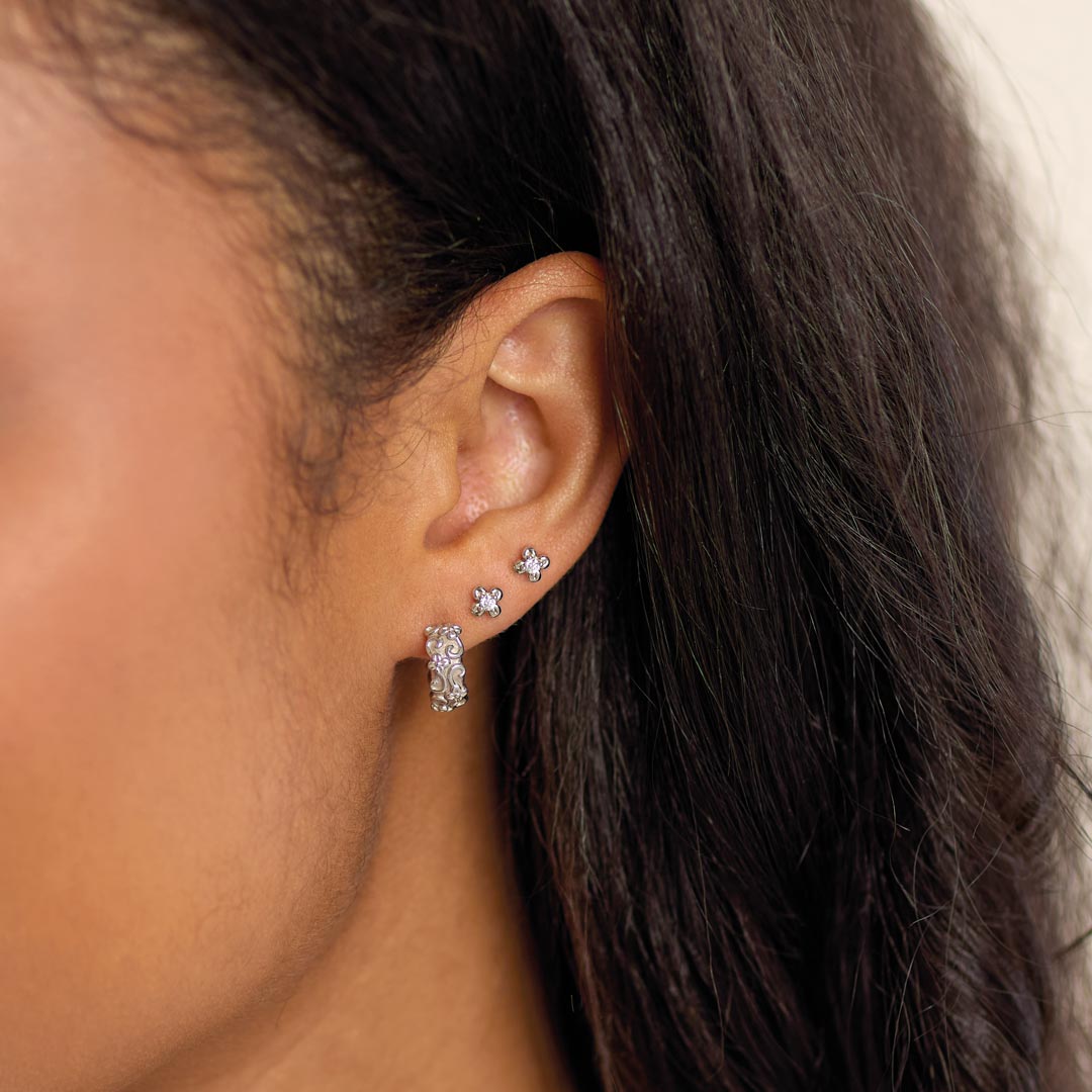 Kit Heath - Blossom Flyte Honey Flower Chunky Hoop Earrings - Silver