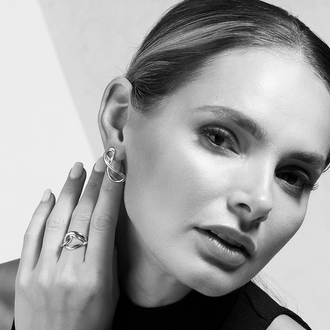 Kit Heath - Infinity Grande Stud Earrings - Silver