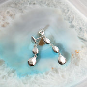 Kit Heath - Coast Pebble Linking Pebbles Drop Earrings - Silver