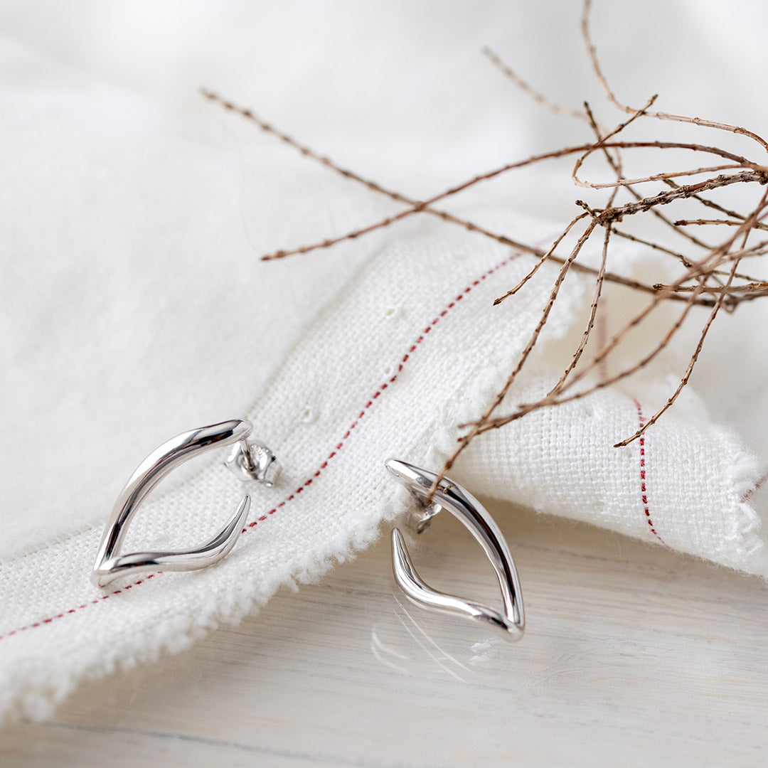 Kit Heath - Entwine Twine Link Hoop Earrings - Silver