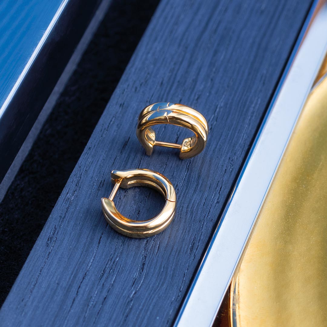 Kit Heath - Bevel Unity Golden Huggie Hoop Earrings - Gold