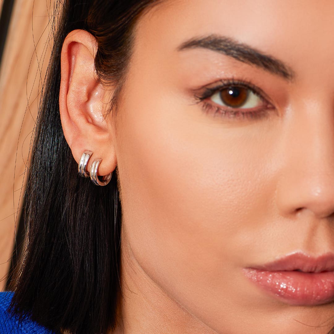 Kit Heath - Bevel Unity Huggie Hoop Earrings - Silver
