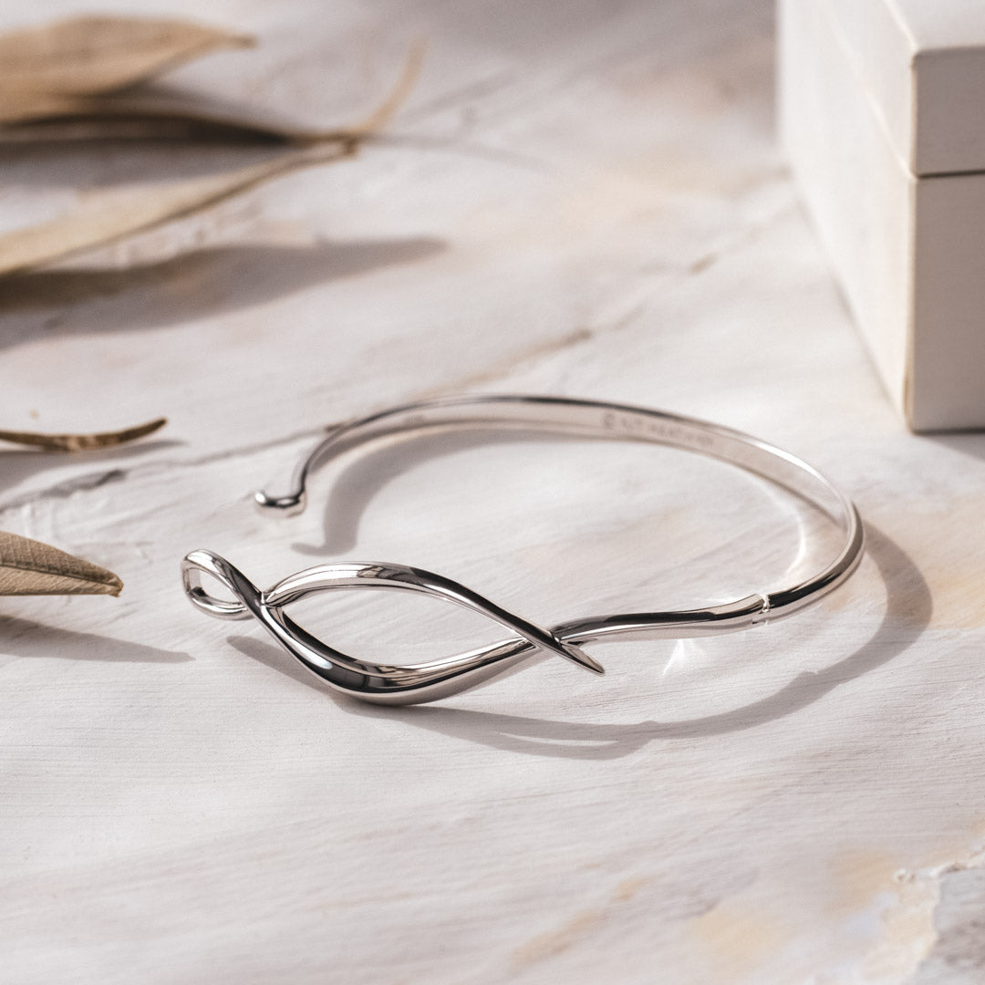 Kit Heath - Entwine Twine Twist Hinged Bangle - Silver