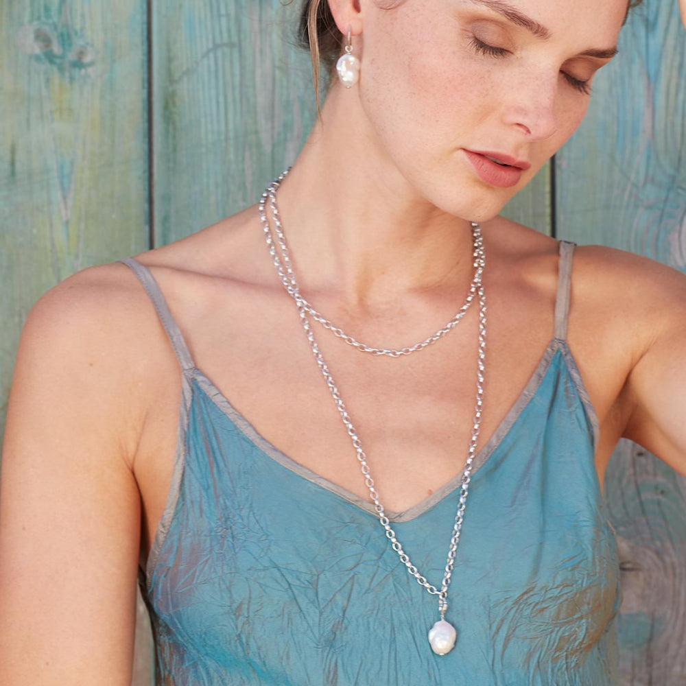 Kit Heath - Revival Baroque Pearl Link Charm Pendant - Silver