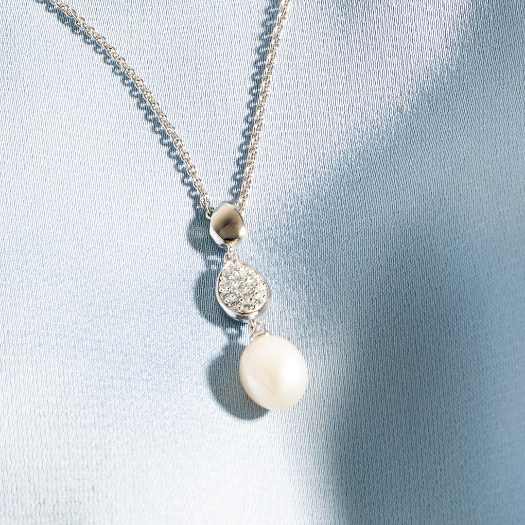 Kit Heath - Coast Pebble Glisten Pavé & Pearl Necklace - Silver