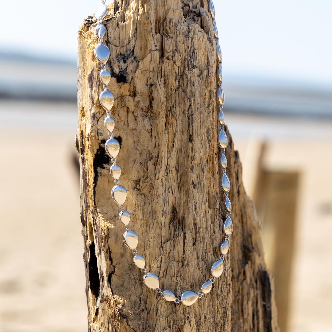 Kit Heath - Coast Pebble Linking Pebbles Necklace - Silver