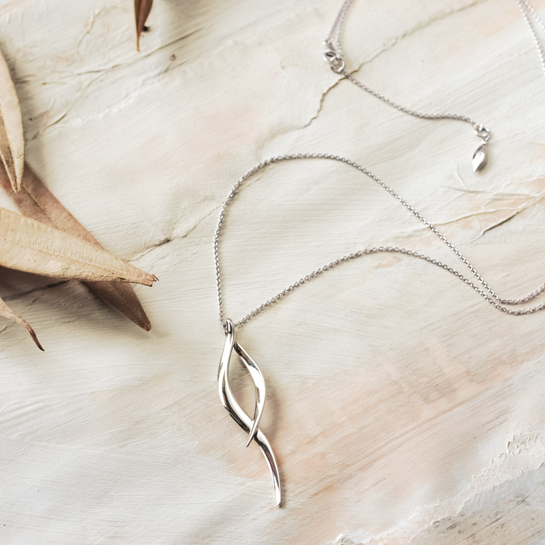 Kit Heath - Entwine Twine Twist Necklace - Silver
