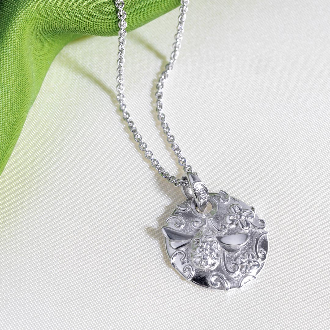 Kit Heath - Blossom Flyte Honey Bee Disc Necklace - Silver