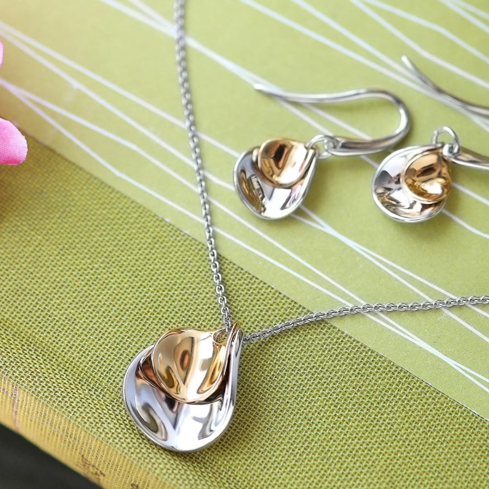 Kit Heath - Blossom Enchanted Petal Golden Necklace - Gold