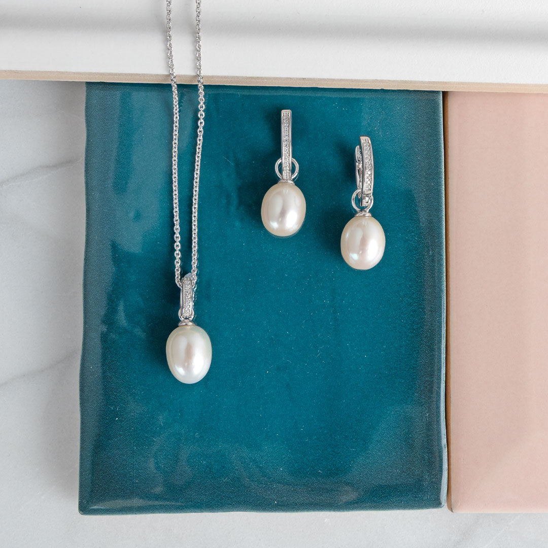 Kit Heath - Revival Classic Pearl Glitz Necklace - Silver