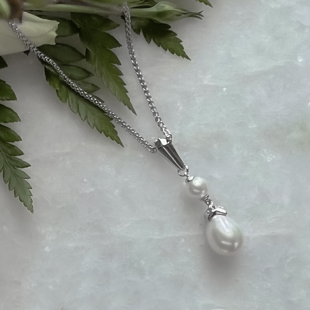 Kit Heath - Revival Pearl Glitz Drop Necklace - Silver