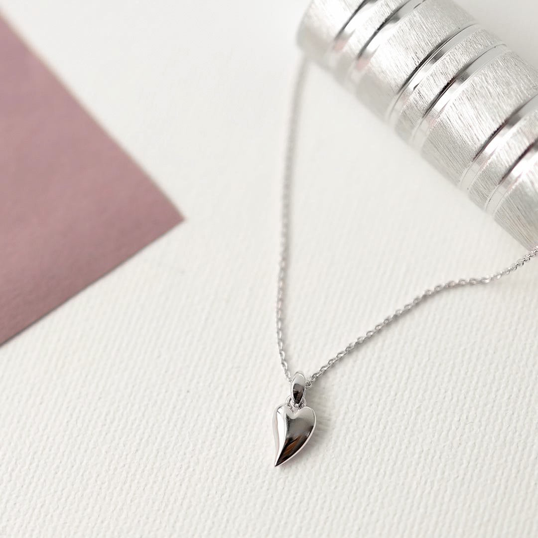 Kit Heath - Desire Kiss Mini Heart Necklace - Silver
