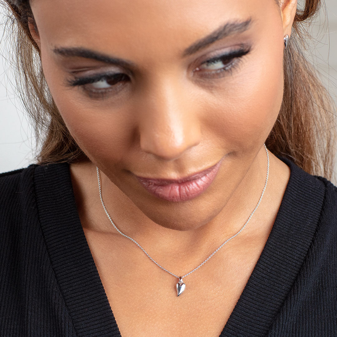 Kit Heath - Desire Kiss Mini Heart Necklace - Silver