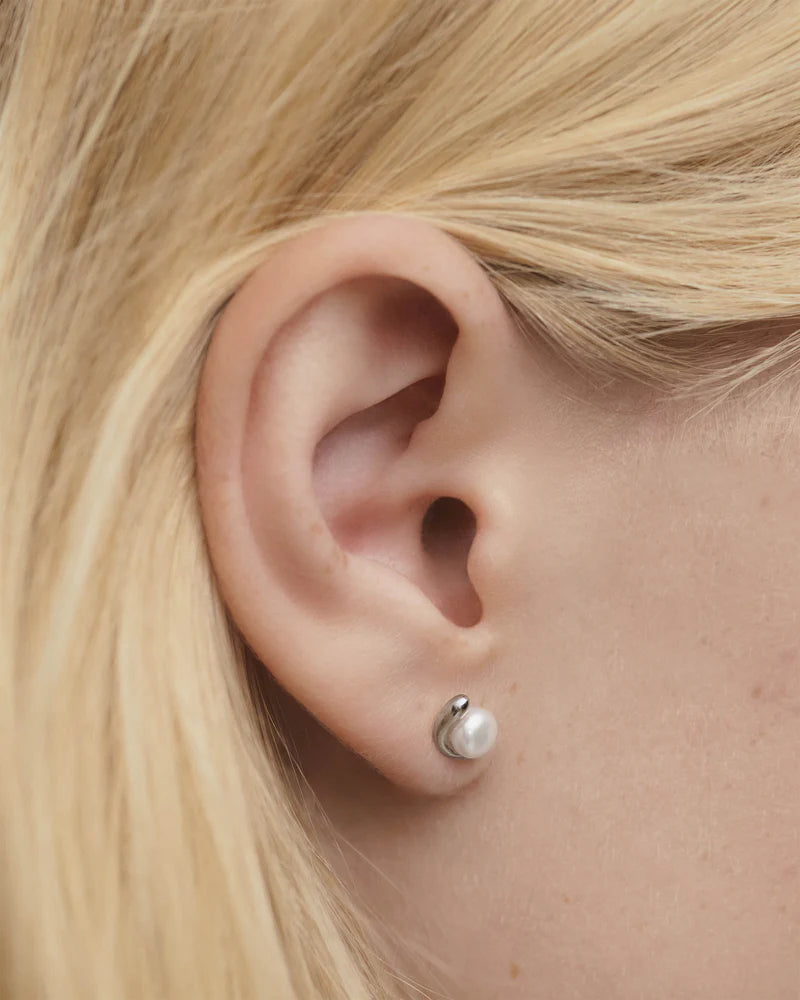 PDPAOLA - La Perla Mini Stud Earrings - Silver
