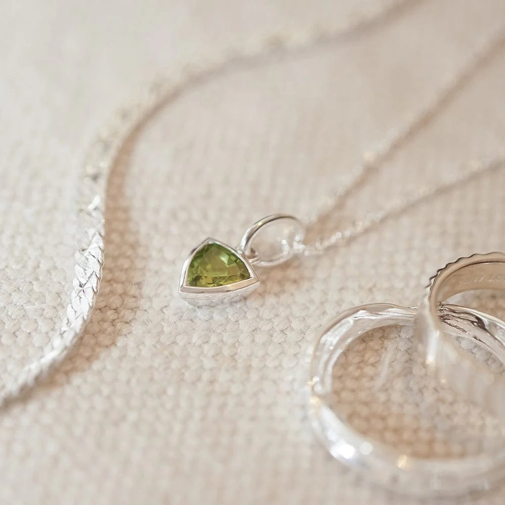 Daisy London - Birthstone Necklace - Peridot August - Silver