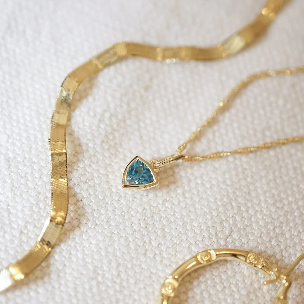 Daisy London - Birthstone Necklace - Blue Topaz December - Gold