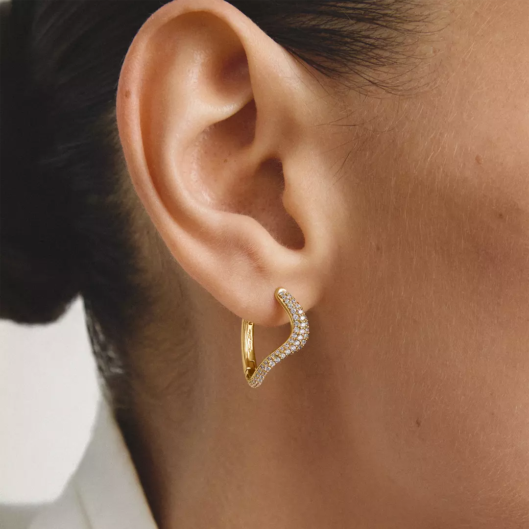 Thomas Sabo - Bold Elegence Wavy Hoop Earrings With White Zirconia - Gold