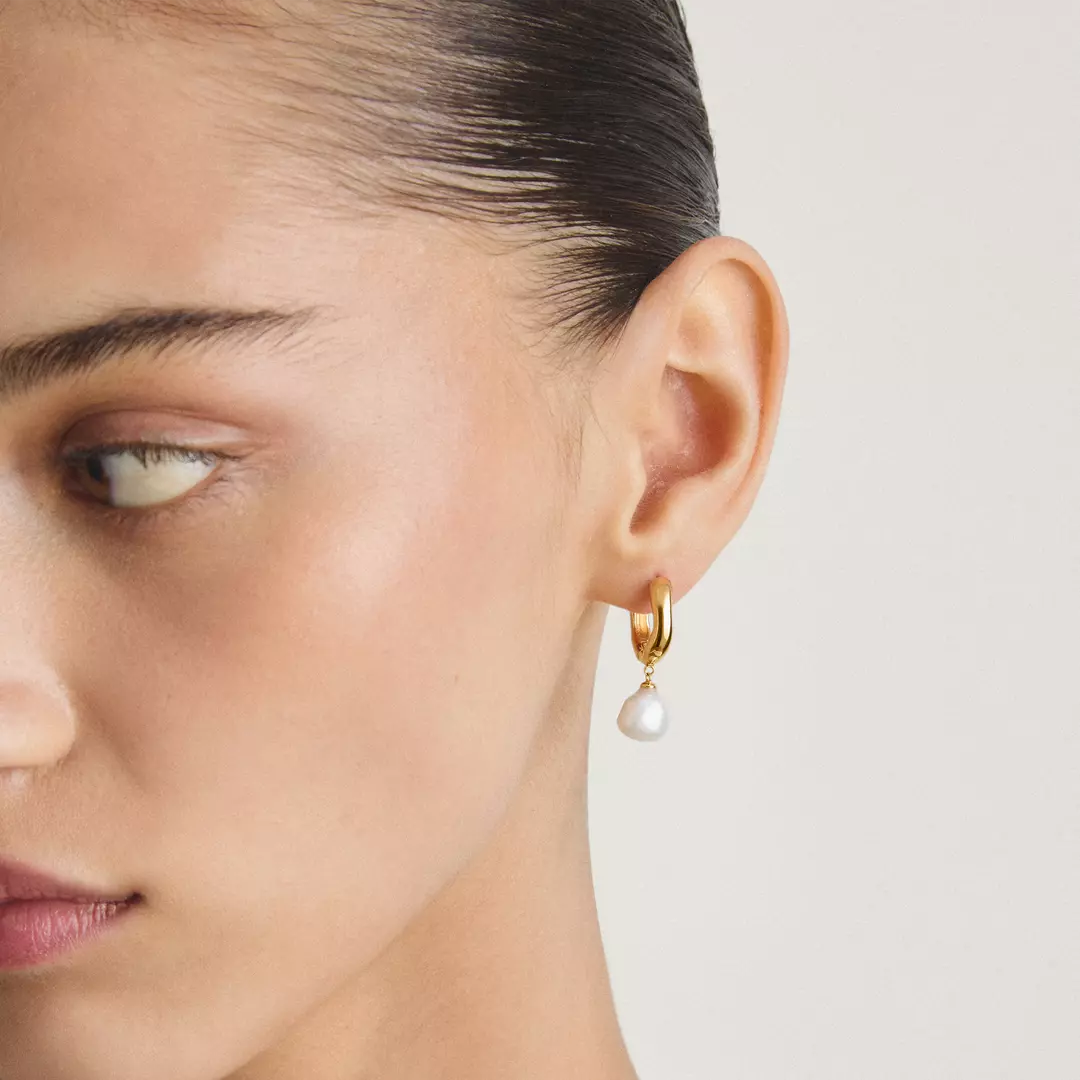 Thomas Sabo - Bold Elegence Pearl Hoop Earrings - Gold