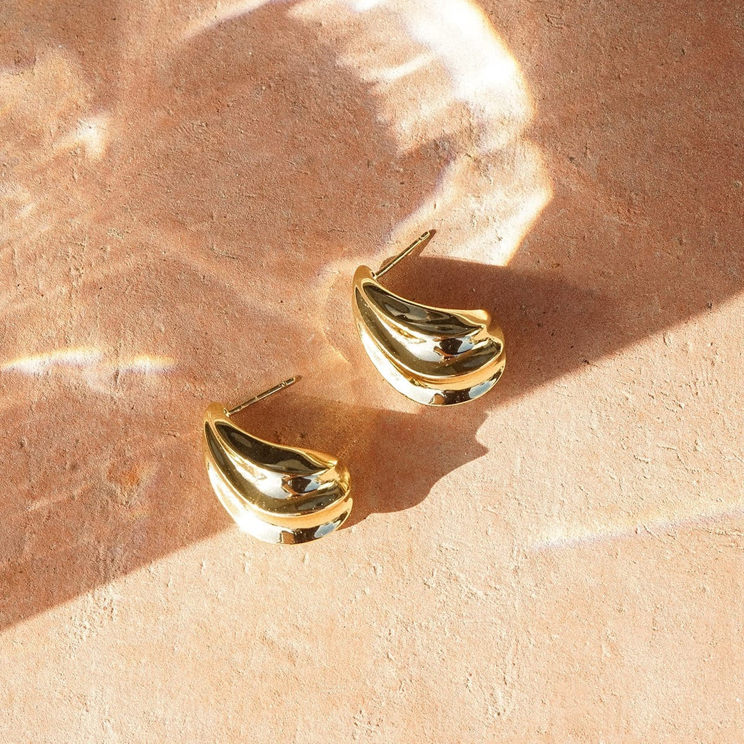 Daisy London - Bold Wave Stud Earrings - Gold
