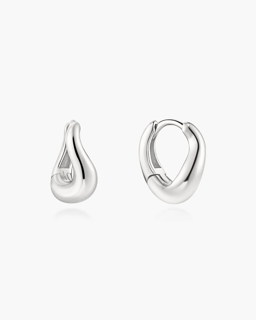 Ania Haie - Fluid Light Wave Hoop Earrrings - Silver