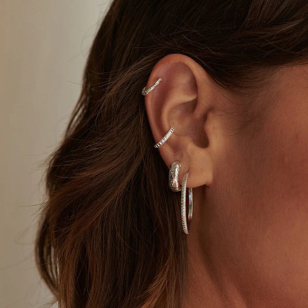 Daisy London - Rope Twist Huggie Hoop Earrings - Silver