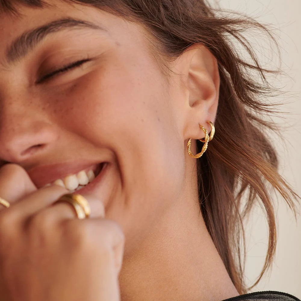 Daisy London - Organic Huggie Hoop Earrings - Gold