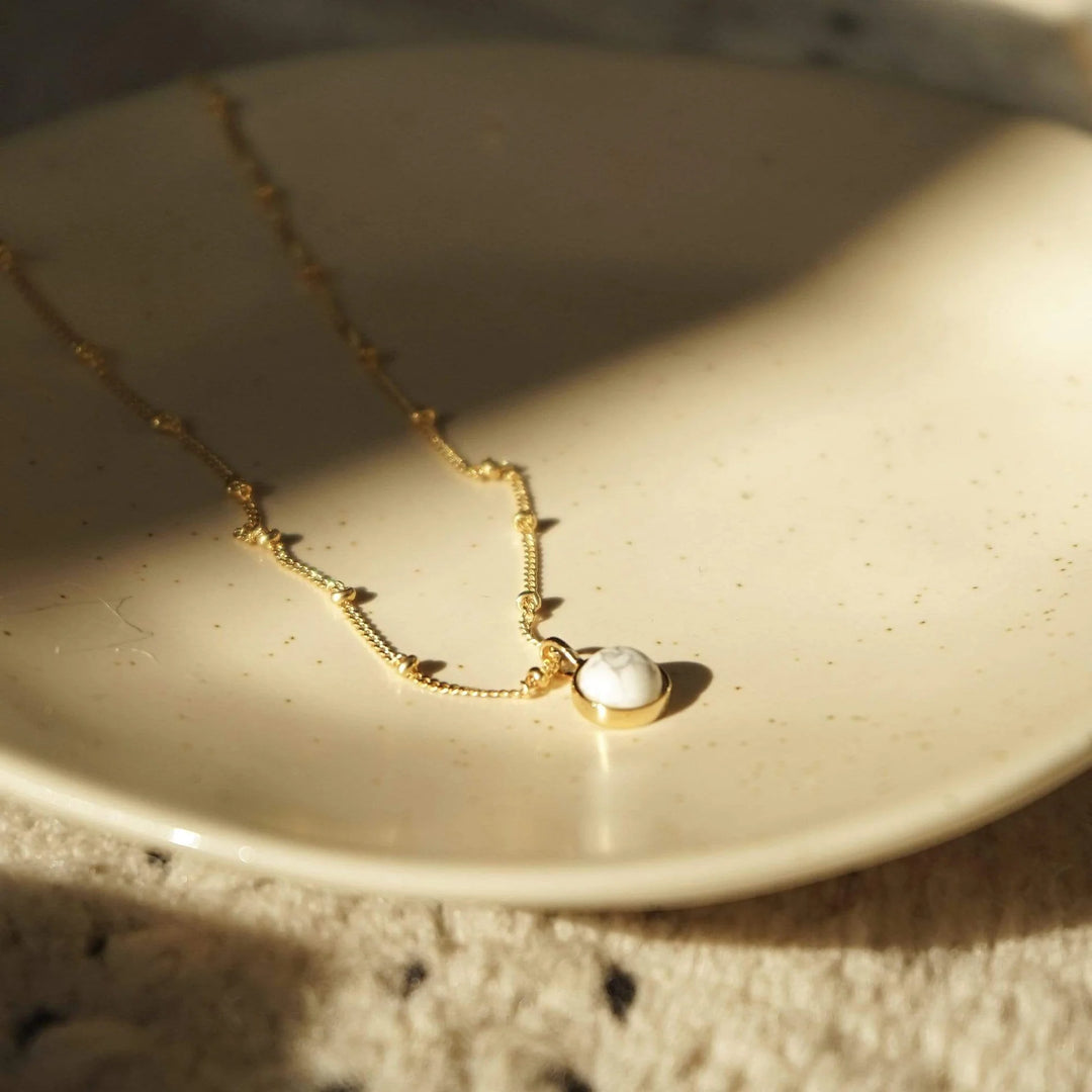 Daisy London - Howlite Healing Necklace - Gold