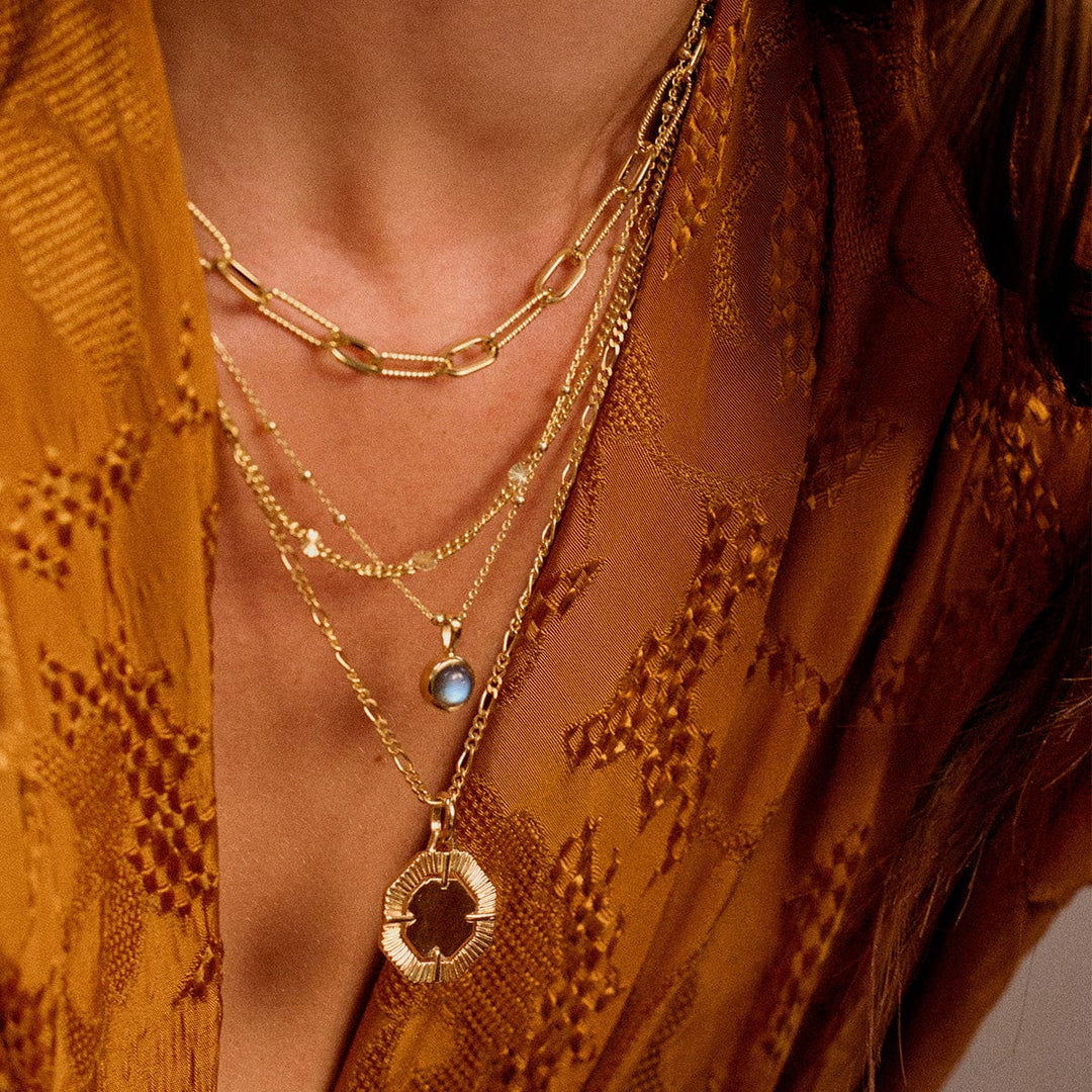 Daisy London - Labradorite Healing Stone Necklace - Gold
