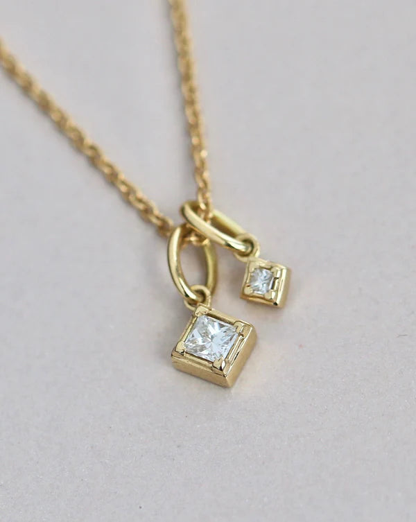 Ro Copenhagen - Raw Classic Diamond Pendant - 18kt Yellow Gold