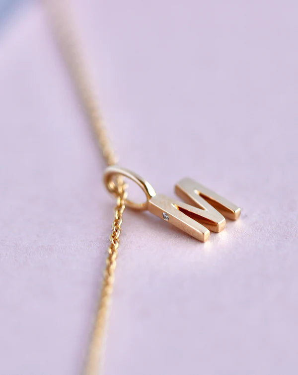 Ro Copenhagen - My M Pendant - 18kt Yellow Gold