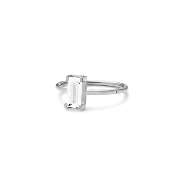 Ro Copenhagen - Nord White Topaz Ring Turned - 18kt White Gold