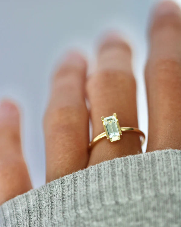 Ro Copenhagen - Nord Aquamarine Ring Turned - 18kt Yellow Gold