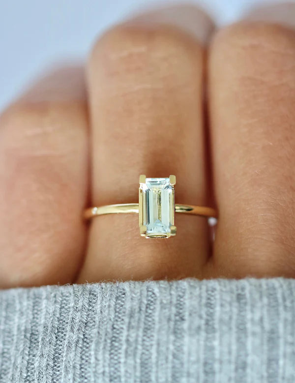 Ro Copenhagen - Nord Aquamarine Ring Turned - 18kt Yellow Gold