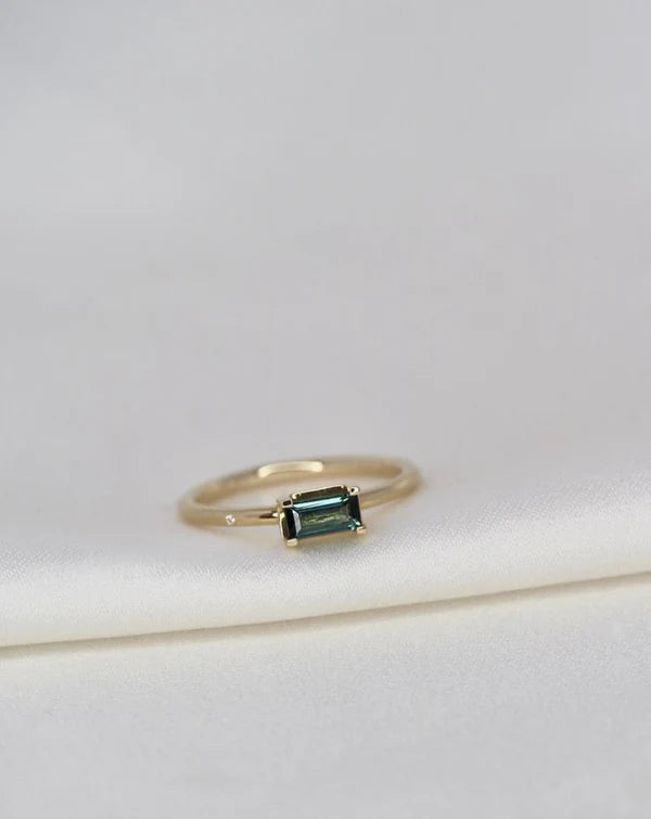 Ro Copenhagen - Nord Green Tourmaline Ring Mini - 18ct Yellow Gold