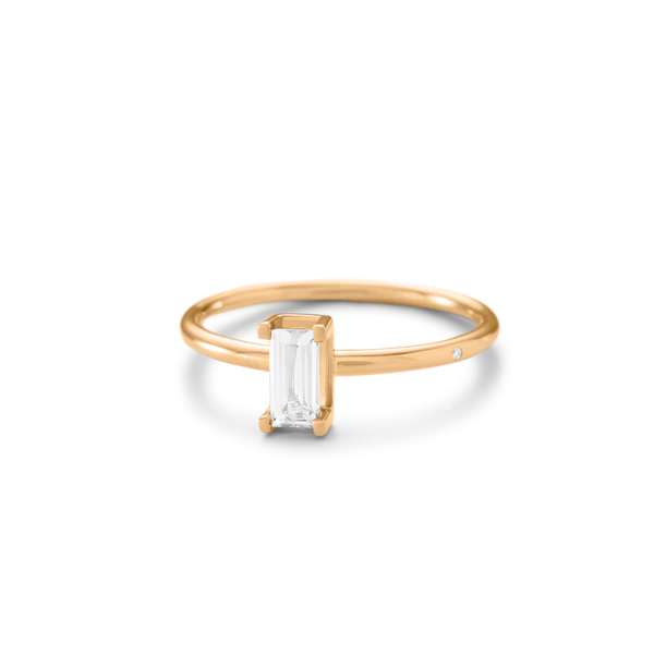 Ro Copenhagen - Nord White Topaz Ring S Turned - 18kt Yellow Gold