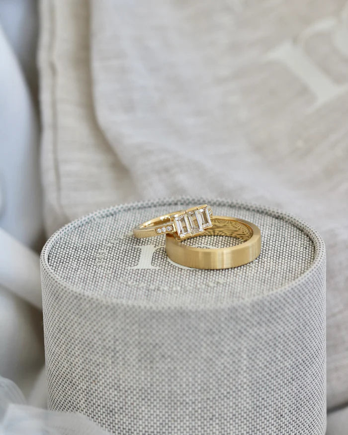 Ro Copenhagen - Meant to Be Her Ring - 18kt Yellow Gold