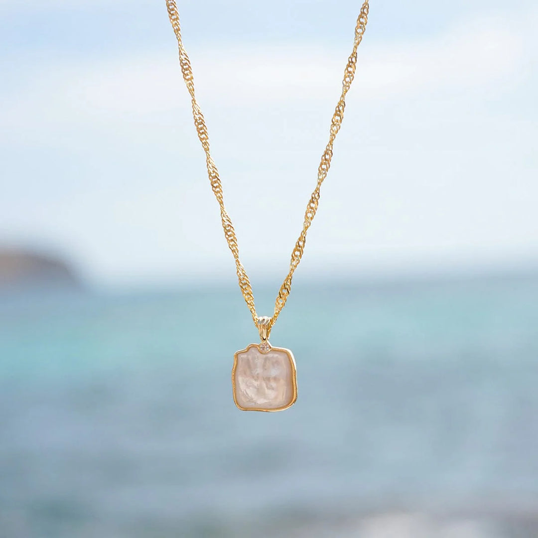 Daisy London - Organic Mother of Pearl Necklace - Gold