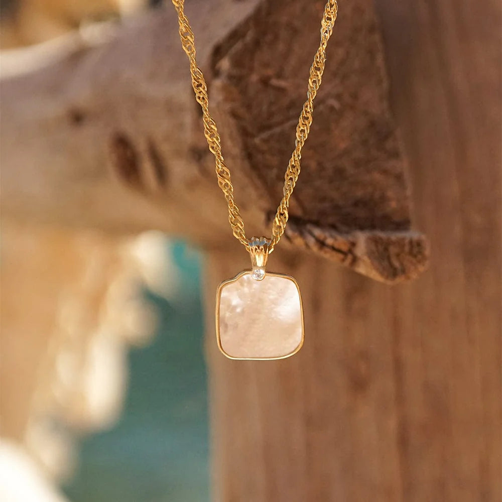 Daisy London - Organic Mother of Pearl Necklace - Gold