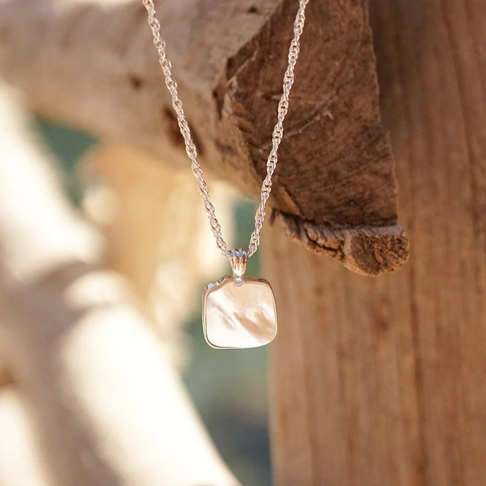 Daisy London - Organic Mother of Pearl Necklace - Silver